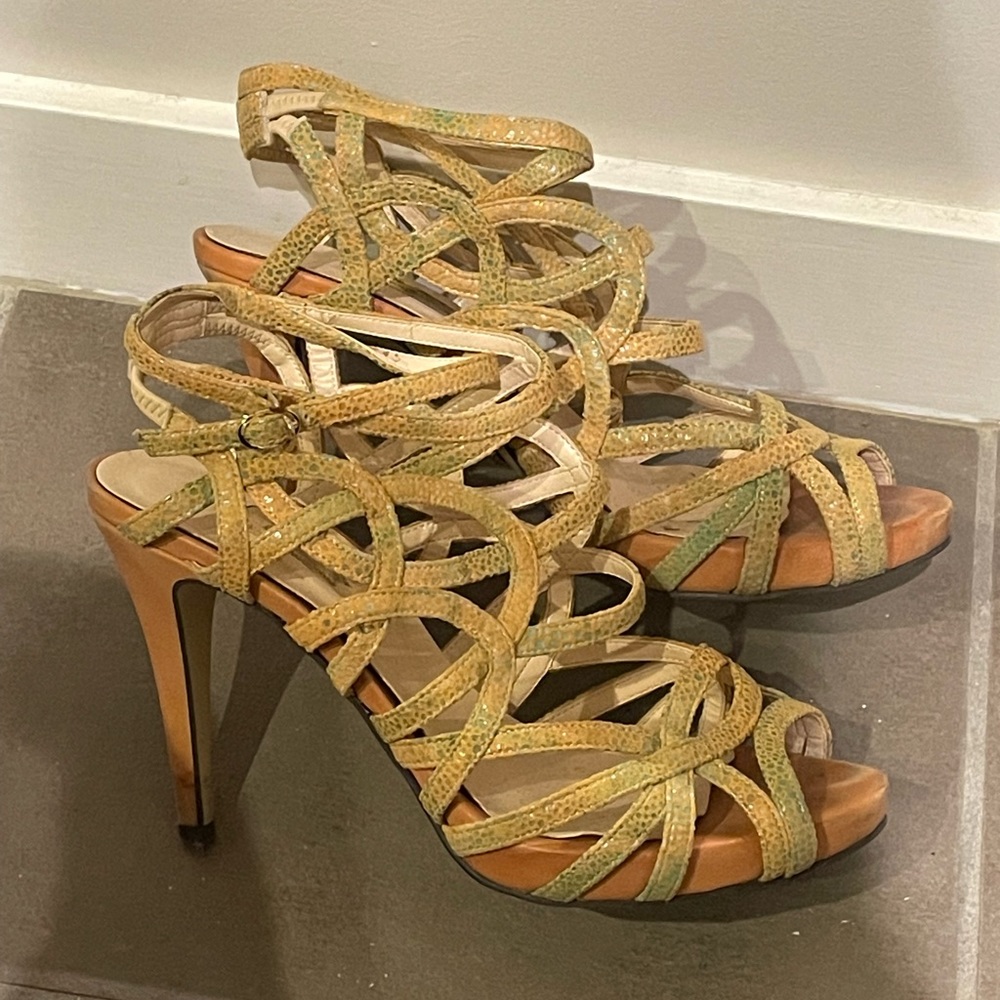 Jinny Kim Hollywood Heels